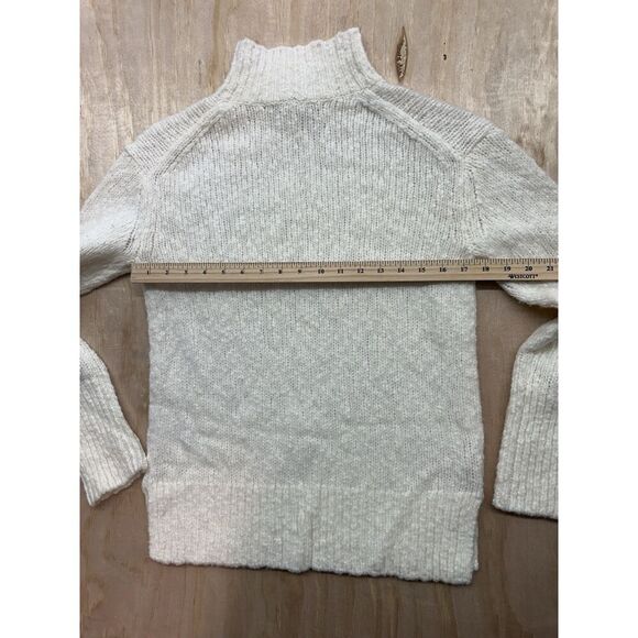 Vince NWT Turtleneck Wool Blend Sweater Beige Size XXS Chunky Knit Side Slits - Picture 6 of 6